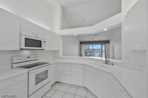 3420 W Crown Pointe Blvd 202, Naples FL - photo 11 of 49