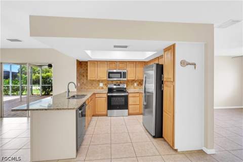 1121 SE 36th St, Cape Coral FL - photo 20 of 43