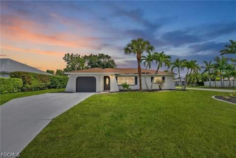 1121 SE 36th St, Cape Coral FL - photo 8 of 43