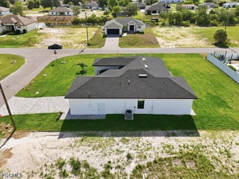 1321 NE 17th Ter, Cape Coral FL - photo 8 of 35