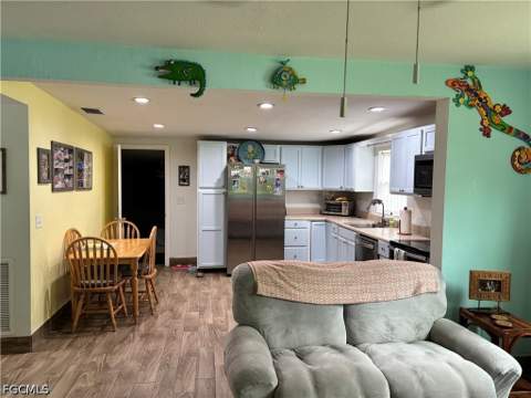 2757 Garden St, North Fort Myers FL - photo 19 of 22