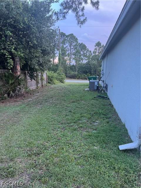 9028 Largo Cir, Labelle FL - photo 20 of 23