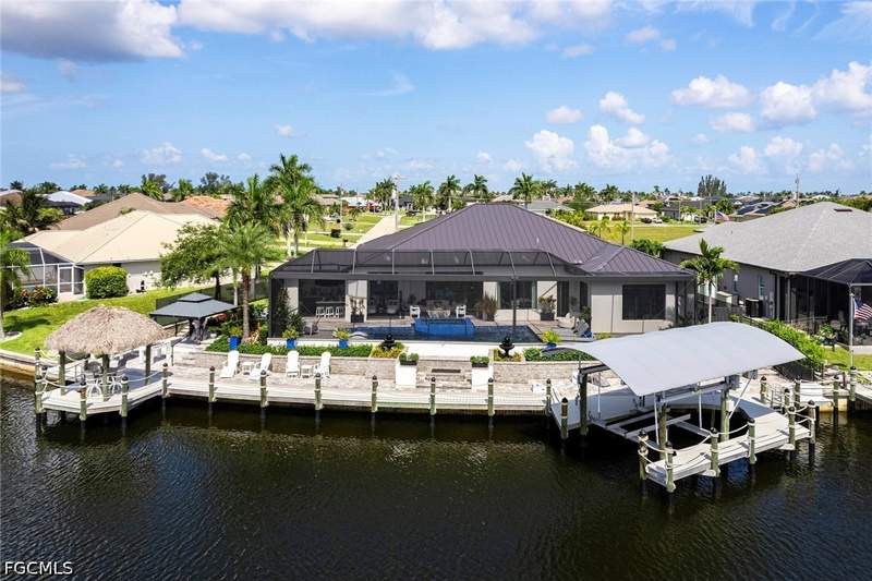 4 bedroom SingleFamilyResidence at 1003 NW 35th Ave, Cape Coral, Cape Coral — photo 2