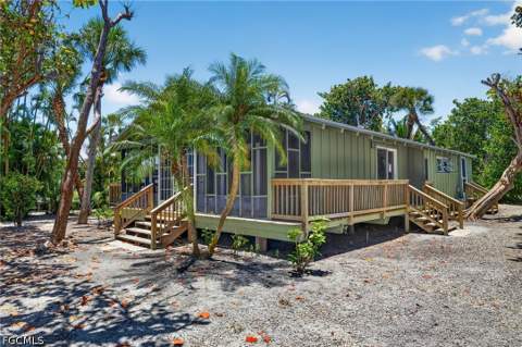 11546 Laika Ln, Captiva FL - photo 12 of 31