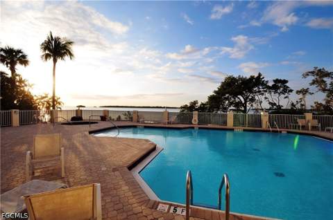 17170 Harbour Point Dr 234, Fort Myers FL - photo 21 of 22
