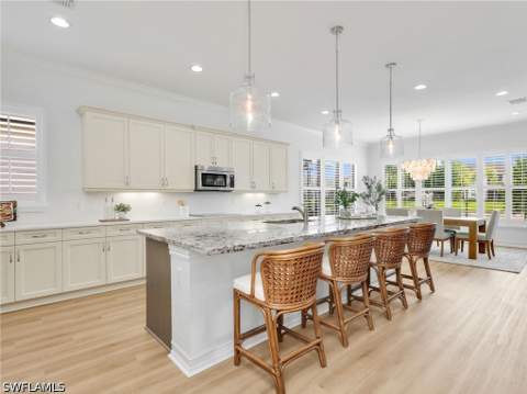 9454 Greenleigh Ct, Naples FL - photo 12 of 47