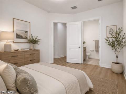 9454 Greenleigh Ct, Naples FL - photo 22 of 47