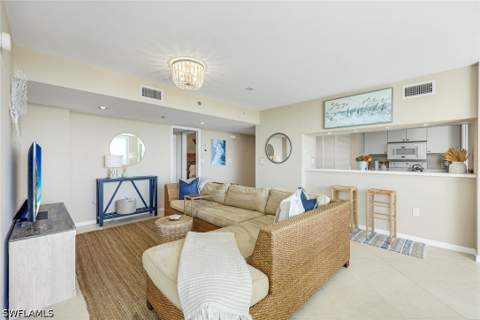 6361 Pelican Bay Blvd 503, Naples FL - photo 10 of 36