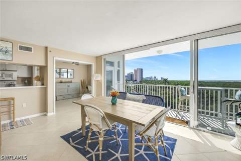 6361 Pelican Bay Blvd 503, Naples FL - photo 7 of 36
