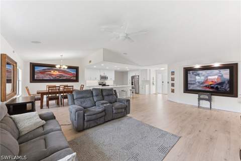 10333 Sandy Hollow Ln, Bonita Springs FL - photo 9 of 21