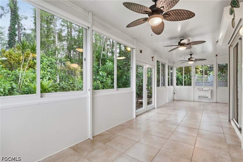 2 bedroom SingleFamilyResidence at 10727 Maui Cir, Island Club At Corkscrew, Estero — photo 3