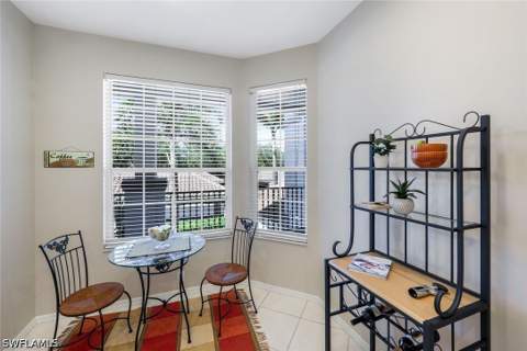 8247 Parkstone Pl 205, Naples FL - photo 13 of 33