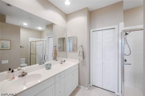 8247 Parkstone Pl 205, Naples FL - photo 18 of 33
