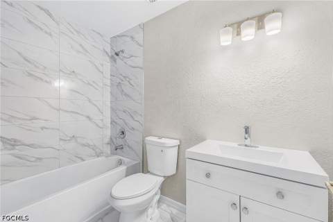 126 NE 9th St, Cape Coral FL - photo 14 of 26