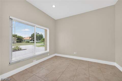 3310 SW 26th Ave, Cape Coral FL - photo 15 of 49