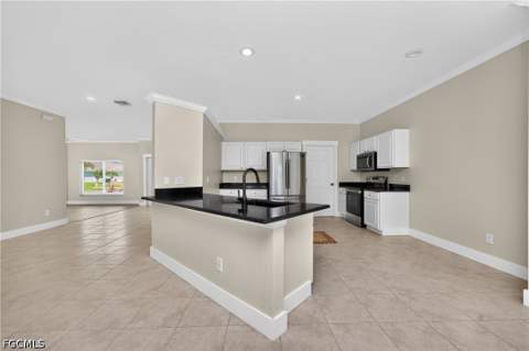 3310 SW 26th Ave, Cape Coral FL - photo 19 of 49
