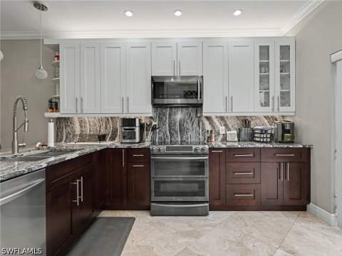 3299 Megan Ln 4, Naples FL - photo 13 of 34
