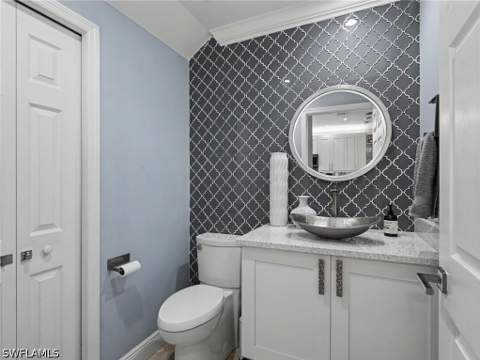 3299 Megan Ln 4, Naples FL - photo 18 of 34