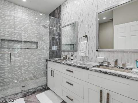 3299 Megan Ln 4, Naples FL - photo 22 of 34