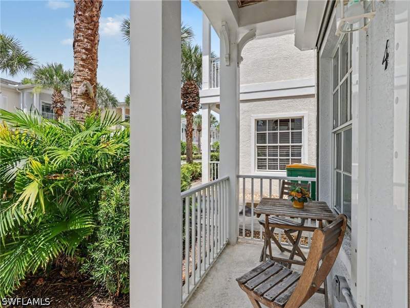 3 bedroom Townhouse at 3299 Megan Ln 4, Cypress Glen Village, Naples — photo 5