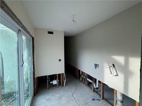 1683 Atlanta Plaza Dr, Sanibel FL - photo 10 of 27