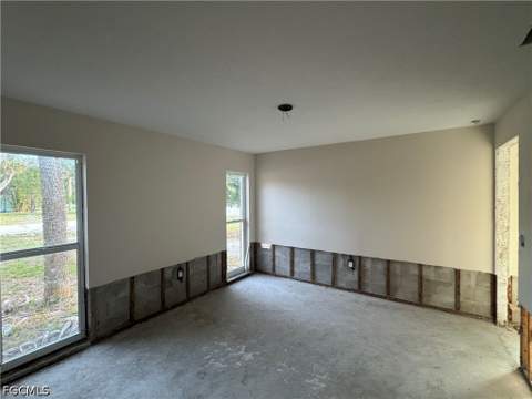 1683 Atlanta Plaza Dr, Sanibel FL - photo 12 of 27