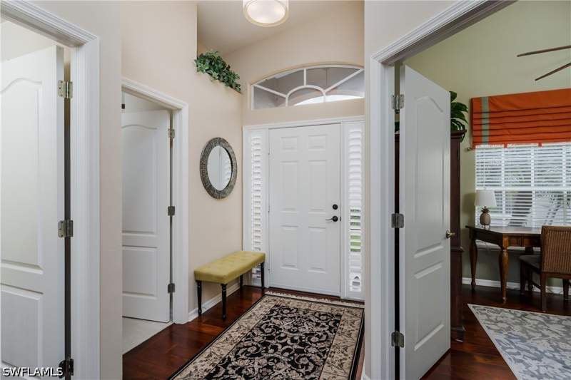 2 bedroom Attached at 6658 Castlelawn Pl 9, Calumet Reserve, Naples — photo 5