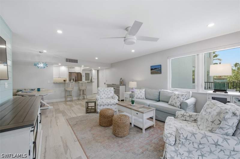 1 bedroom Condominium at 2170 Gulf Shore Blvd N 24W, Beacon House, Naples — photo 5