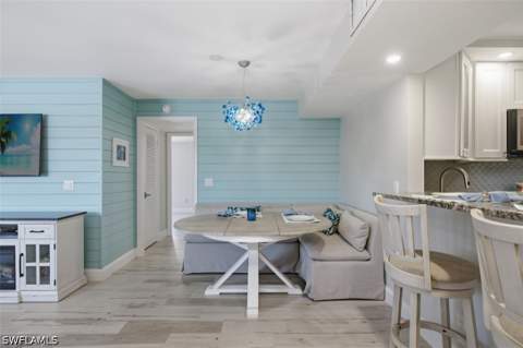 2170 Gulf Shore Blvd N 24W, Naples FL - photo 7 of 25