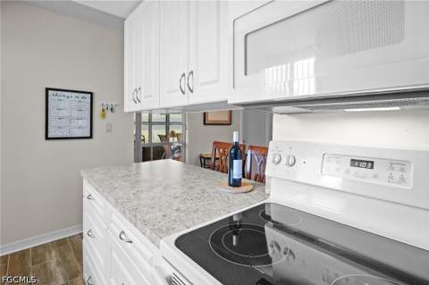 5848 Queen Elizabeth Way 1, Fort Myers FL - photo 15 of 31