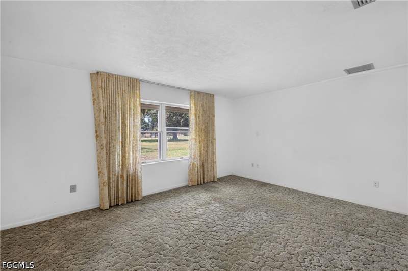 4 bedroom SingleFamilyResidence at 5261 Staley RD, BUCKINGHAM, Fort Myers — photo 5