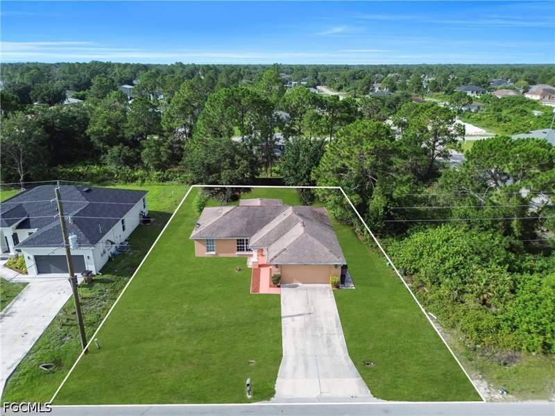 3 bedroom SingleFamilyResidence at 2707 42nd St W, Lehigh Acres, Lehigh Acres — photo 4