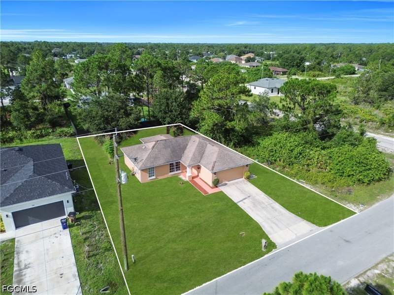 3 bedroom SingleFamilyResidence at 2707 42nd St W, Lehigh Acres, Lehigh Acres — photo 5