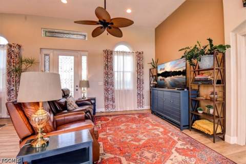 420 SE 32nd St, Cape Coral FL - photo 6 of 50