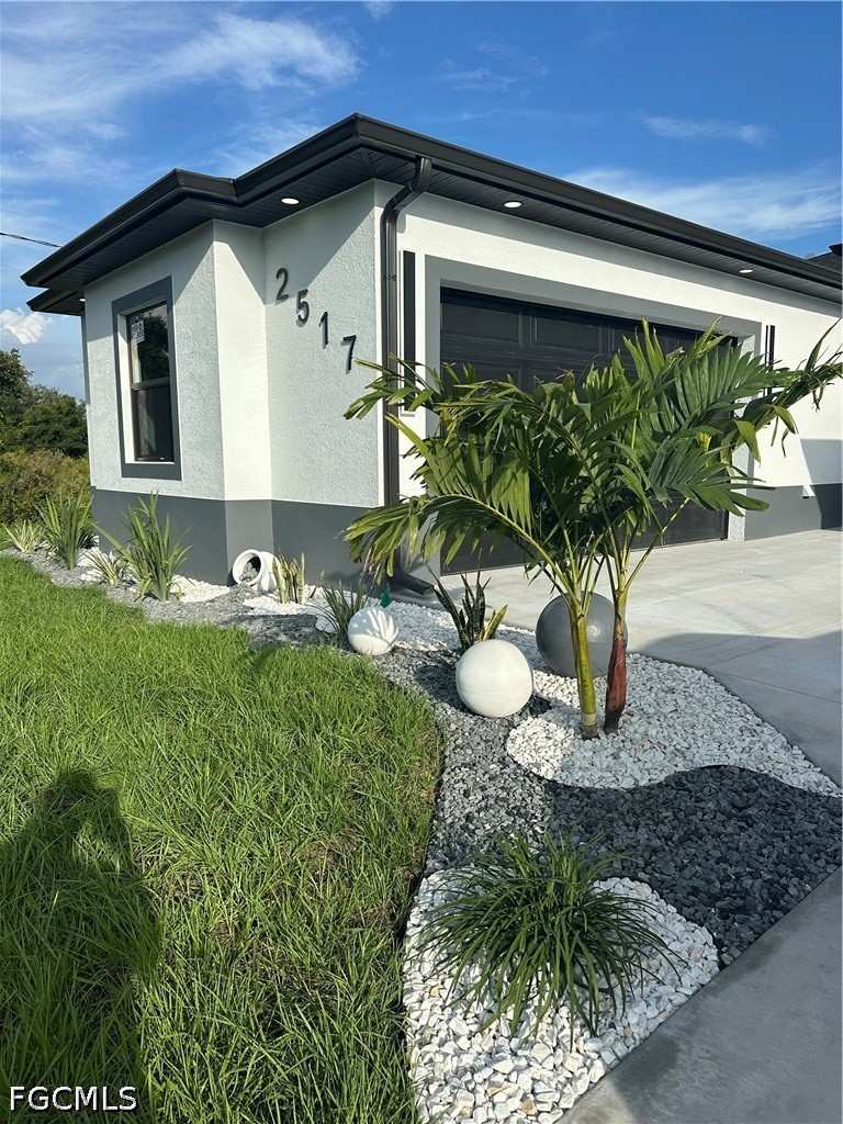 4 bedroom SingleFamilyResidence at 2517 59th St W, Lehigh Acres, Lehigh Acres — photo 1