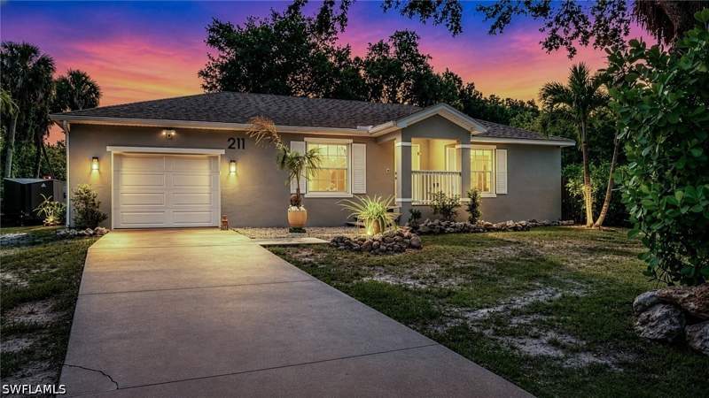 2 bedroom SingleFamilyResidence at 211 Palmacea Rd, Russell Park, Fort Myers — photo 2