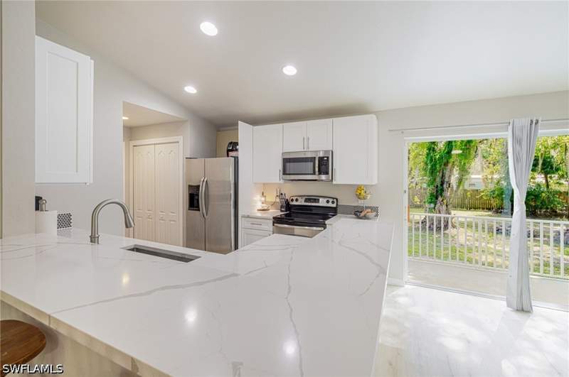 2 bedroom SingleFamilyResidence at 211 Palmacea Rd, Russell Park, Fort Myers — photo 4