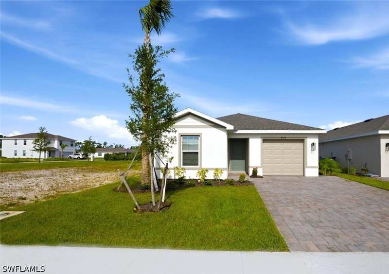 4 bedroom SingleFamilyResidence at 8058 Cedar Key Way, Asher Park, Lehigh Acres — photo 1