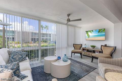 2100 Gulf Shore Blvd N 111, Naples FL - photo 17 of 18