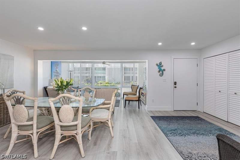 2 bedroom Condominium at 2100 Gulf Shore Blvd N 111, Port Au Villa, Naples — photo 5