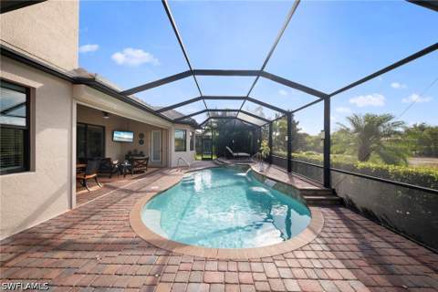 17211 Cherrywood Ct, Bonita Springs FL - photo 17 of 50