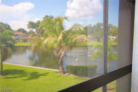 9639 Halyards Ct 21, Fort Myers FL - photo 10 of 49