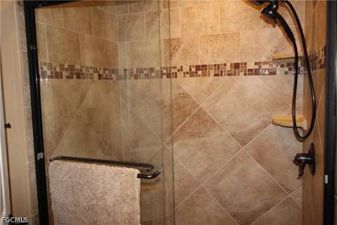 9639 Halyards Ct 21, Fort Myers FL - photo 12 of 49
