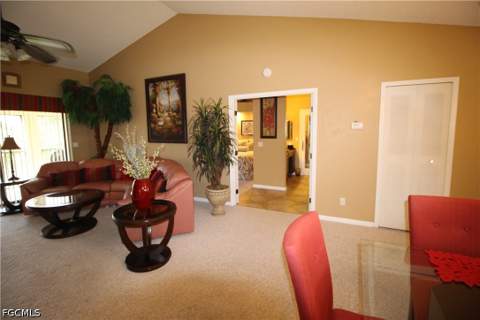 9639 Halyards Ct 21, Fort Myers FL - photo 13 of 49
