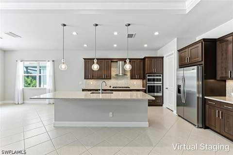 8980 Mustique Ln, Naples FL - photo 9 of 39