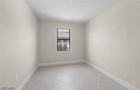 16621 Ash Grove Ln, Alva FL - photo 13 of 33
