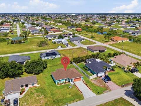 1902 NW 2nd Pl, Cape Coral FL - photo 8 of 28