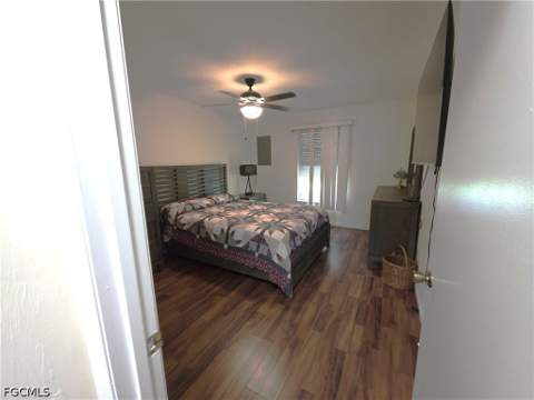 1 Dutch Iris Ln, Lehigh Acres FL - photo 8 of 13