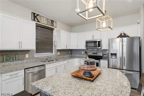 16095 Mistflower Dr, Alva FL - photo 9 of 33