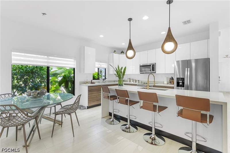 3 bedroom SingleFamilyResidence at 5039 Frattina St, Maple Ridge, Ave Maria — photo 5